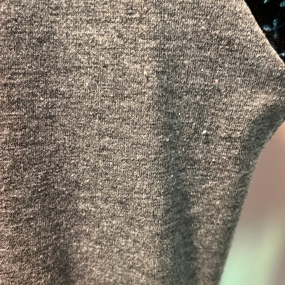 Womens Lularoe XS Randy Raglan tee. - Picture 7 of 7